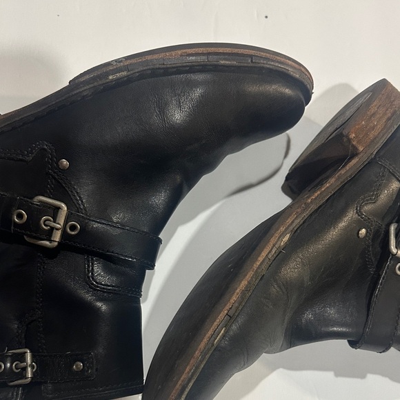 UGG Black Leather Fabrizia biker ankle booties side zipper 2 side belt buckles - Picture 12 of 16